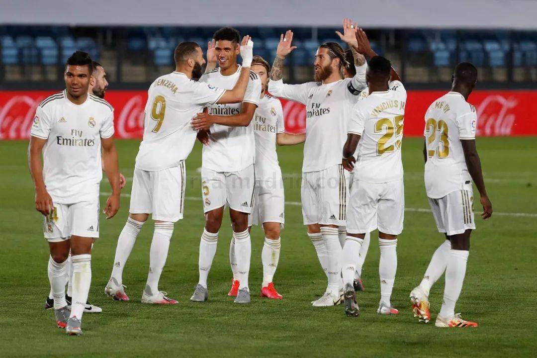 经典重制与 经典重制与